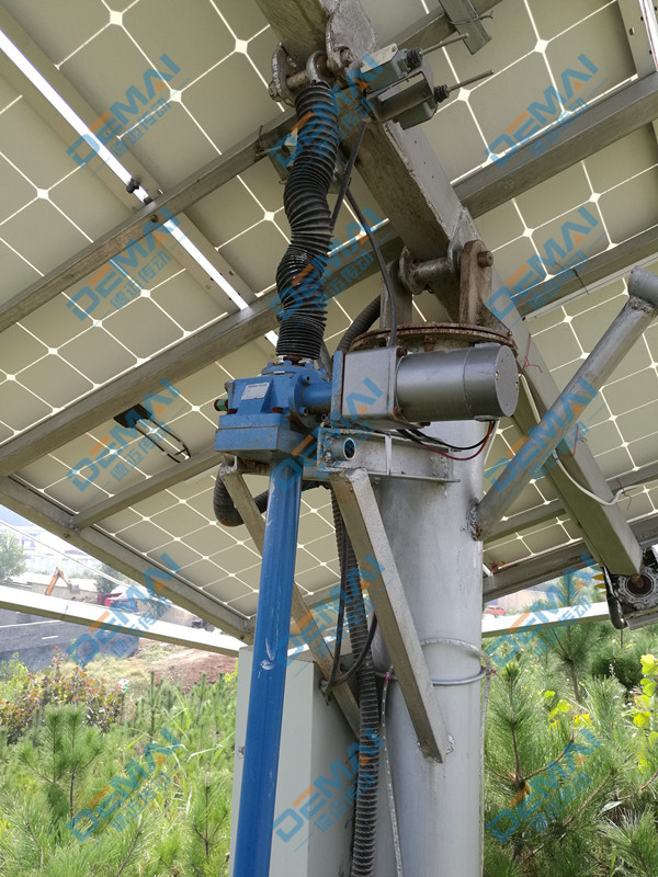 丝杆升降机用于太阳能光伏
